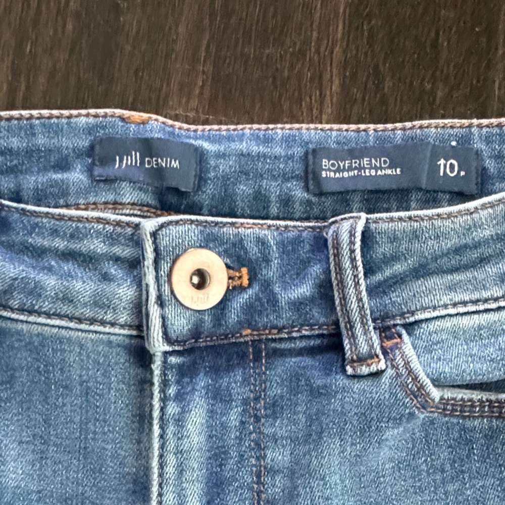 J. Jill Boyfriend Straight-Leg Jeans in Medium Blue Wash